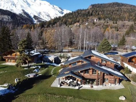 Arbaz, Valais - Chalet 16.0 pièces 555.00 m2 Prix sur demande