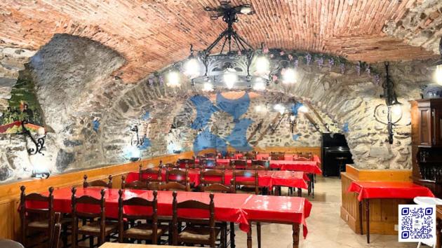 St-Maurice, Valais - Restaurant 20.0 pièces 530.85 m2 CHF 1'690'000.-