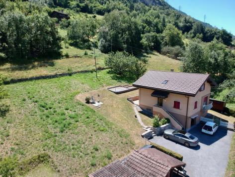Bramois, Valais - House 6.5 Rooms 215.00 m2 CHF 890'000.-