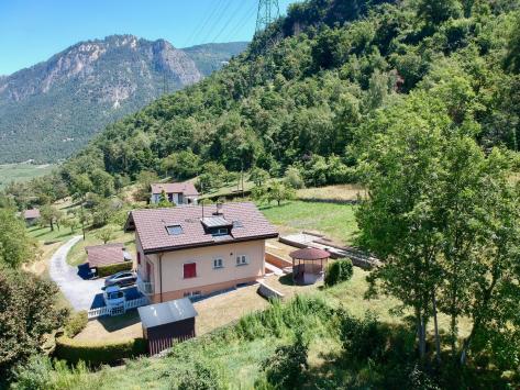 Bramois, Valais - House 6.5 Rooms 215.00 m2 CHF 890'000.-